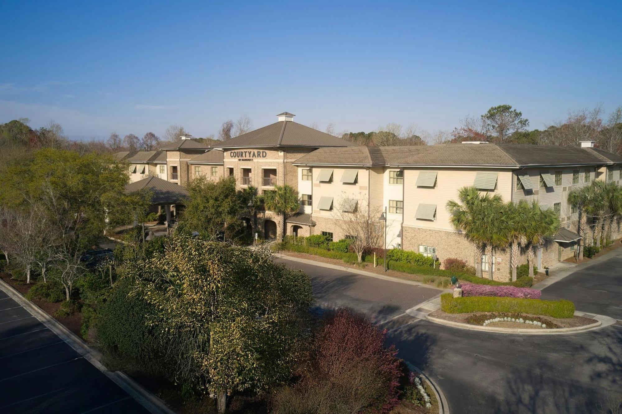 Courtyard Charleston Mount Pleasant Hotel Bagian luar foto